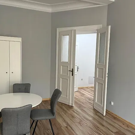 Grunwaldzki24 - Free Parking - Old Town, Centrum Апартаменты Вроцлав